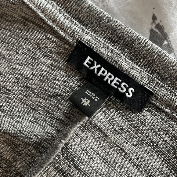 Express too - Picture 2 of 2